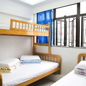 2* Pensión Ah Shan