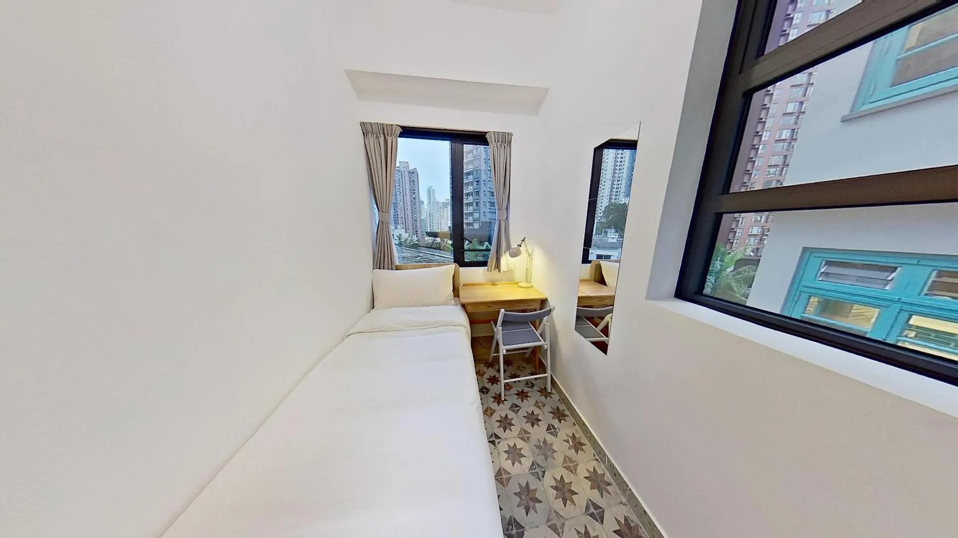 Habyt Bridges - 2 Shing Wong Street Hong Kong Apartment